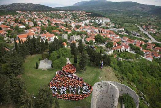 Hotel Park Drniš Eksteriør bilde